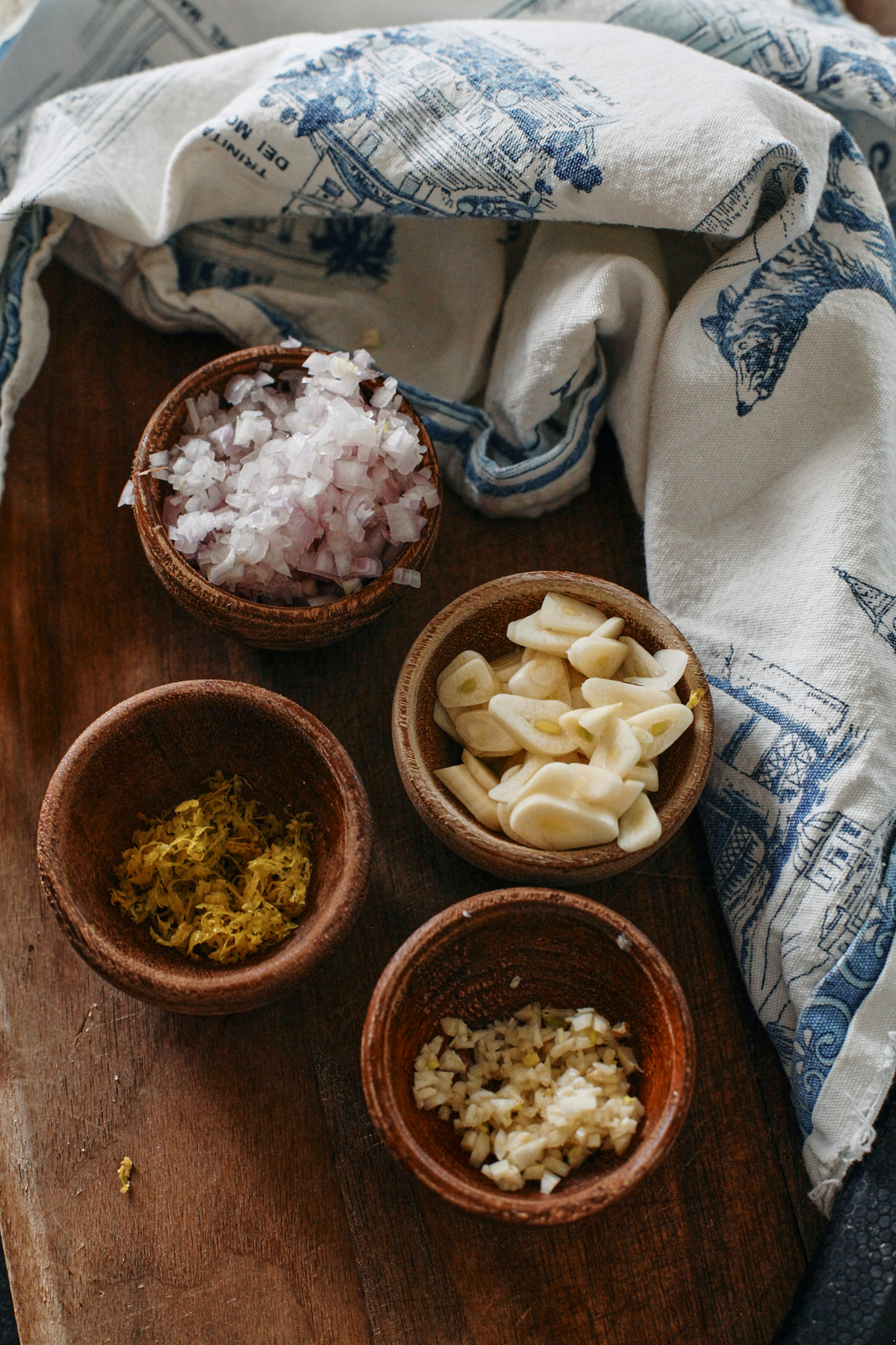 Butter Garlic Salmon 1 minced shallots, sliced garlic, minced garlic and lemon zest. prep.