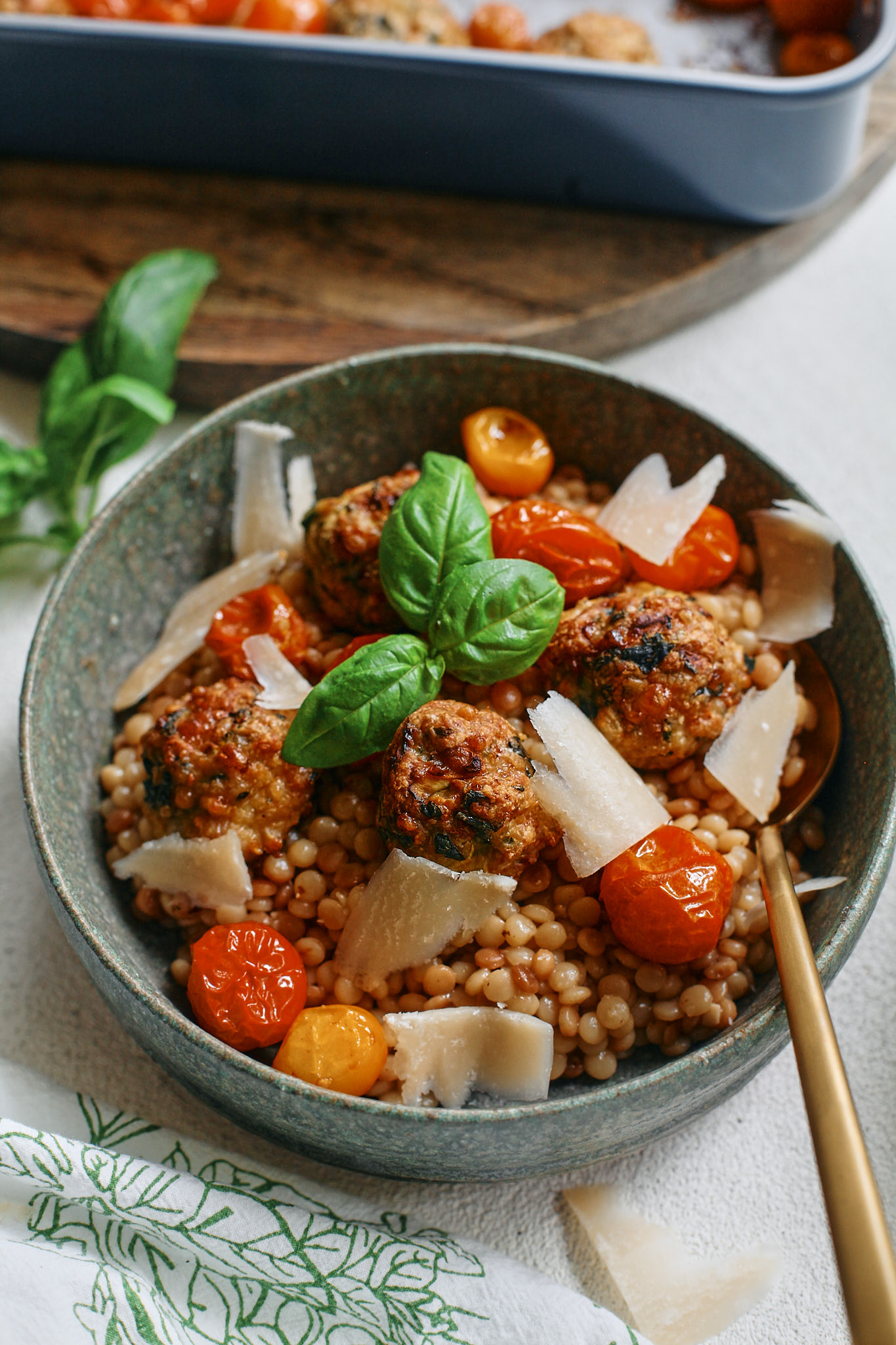 Lemon chicken florentine meatballs with couscous