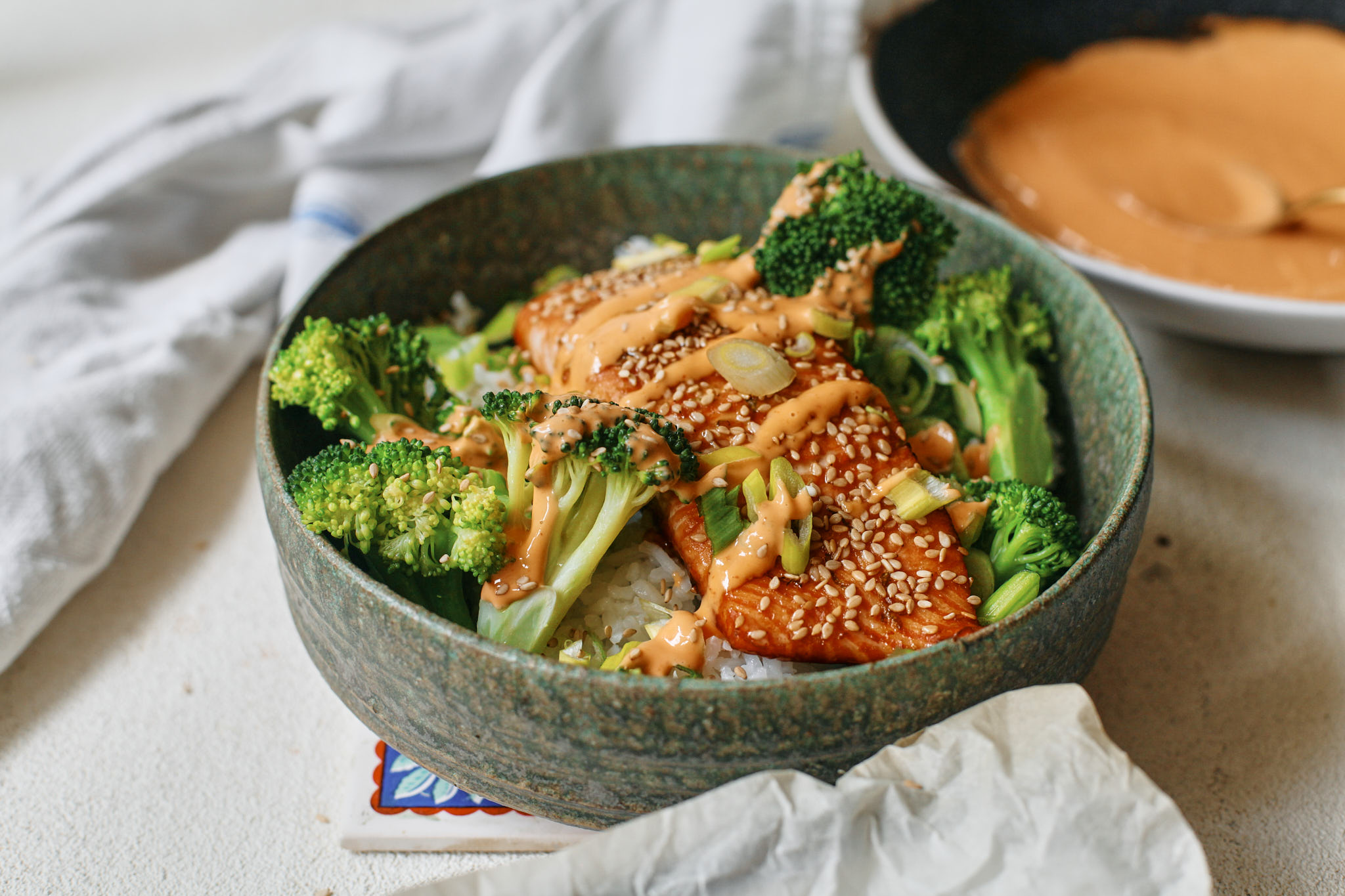 sesame glazed salmon bowl