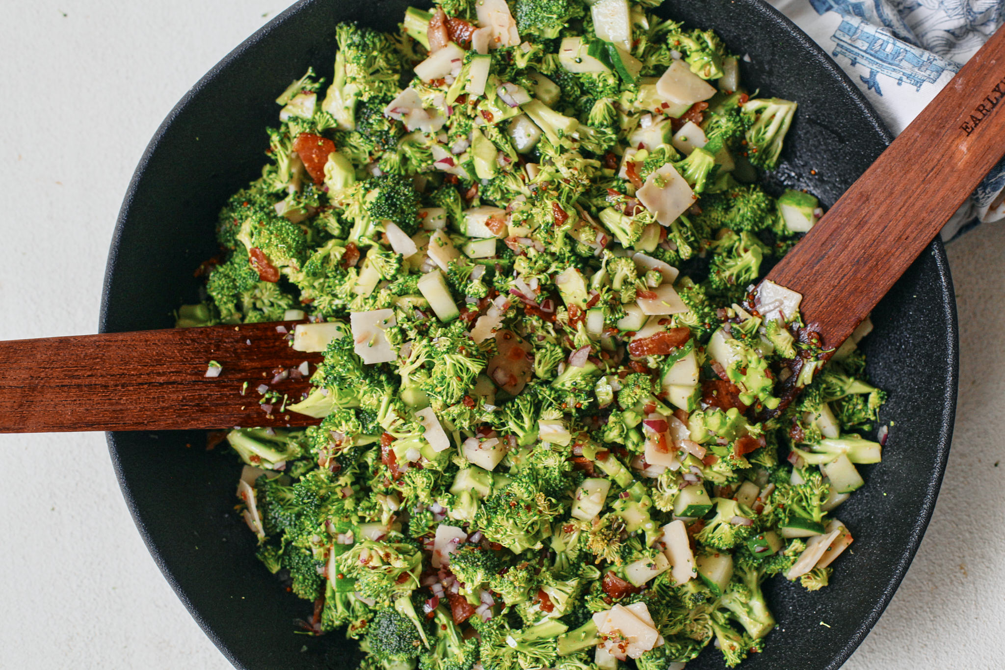 broccoli crunch salad