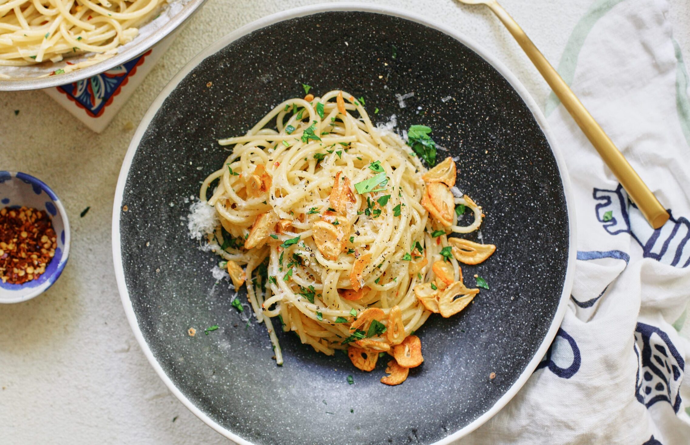 martha stewart's 3 garlic spaghetti - with garlic 3 ways - roasted, fried and minced/sauteed.